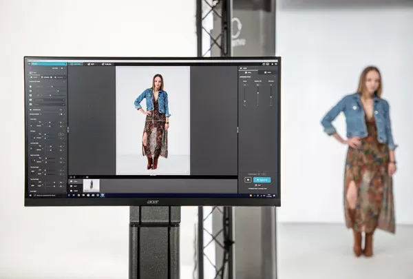 Sessão ao vivo de fotografia de produtos para e-commerce de moda
