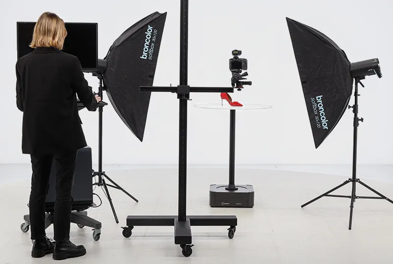 Orbitvu Turntable integrado ao estúdio fotográfico